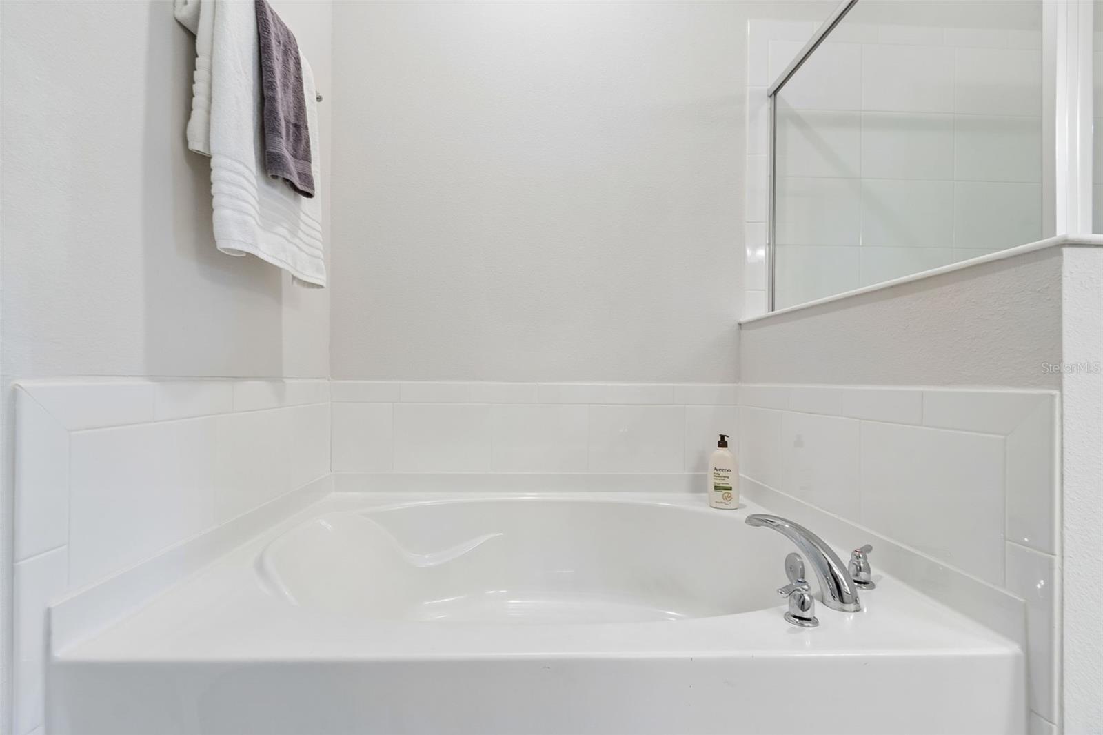 LAKE APOPKA SOUND PH 2 - Residential