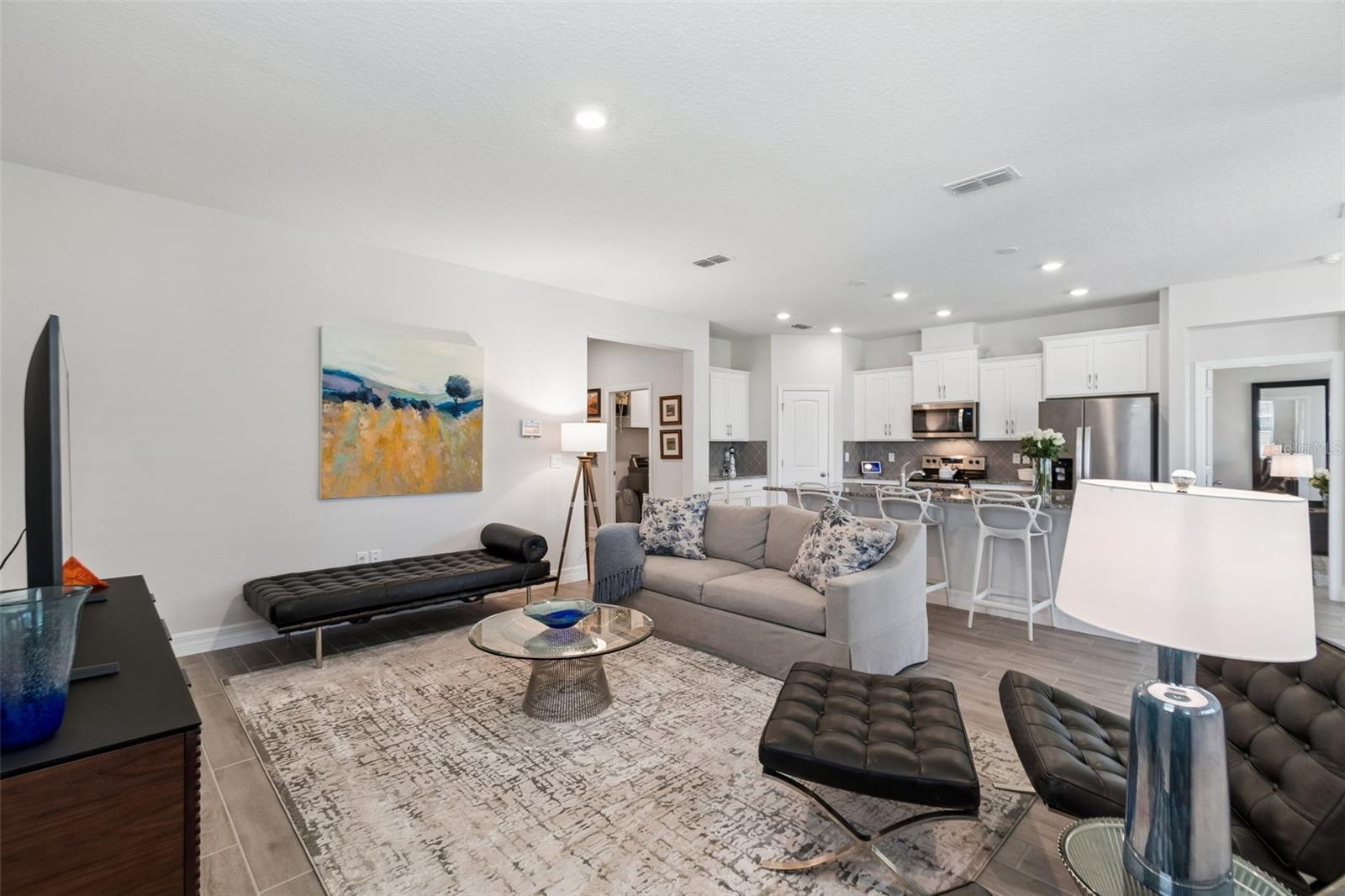 LAKE APOPKA SOUND PH 2 - Residential