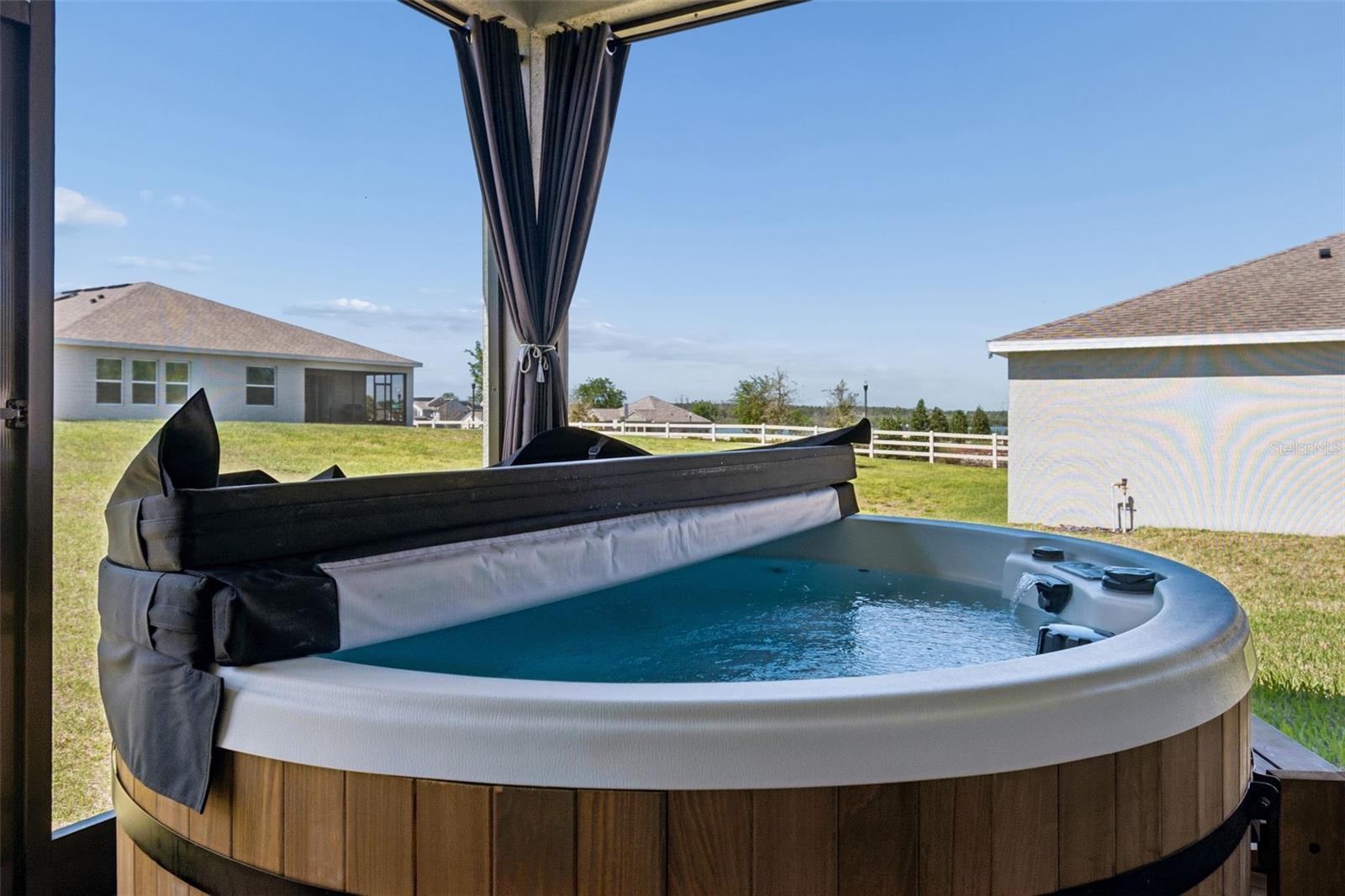 LAKE APOPKA SOUND PH 2 - Residential