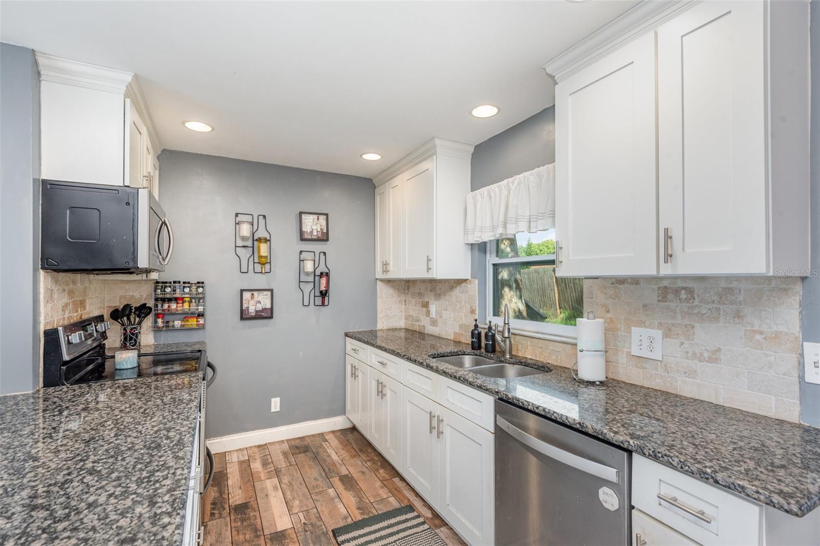 BRANDY HILLS UNIT 03 - Residential