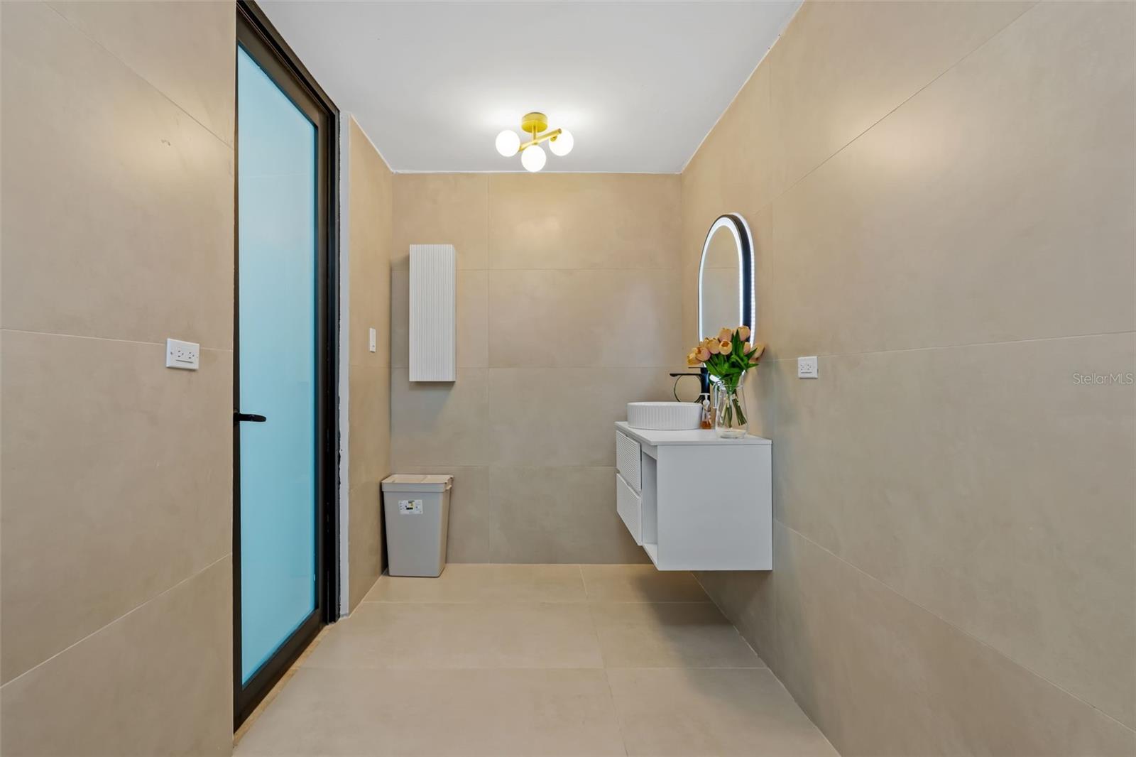 PASEO DEL PRADO - Residential