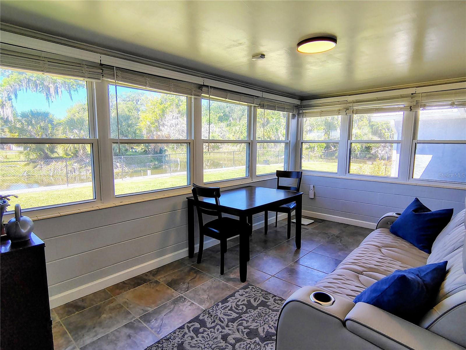 LAKE SHORE PARK - Residential