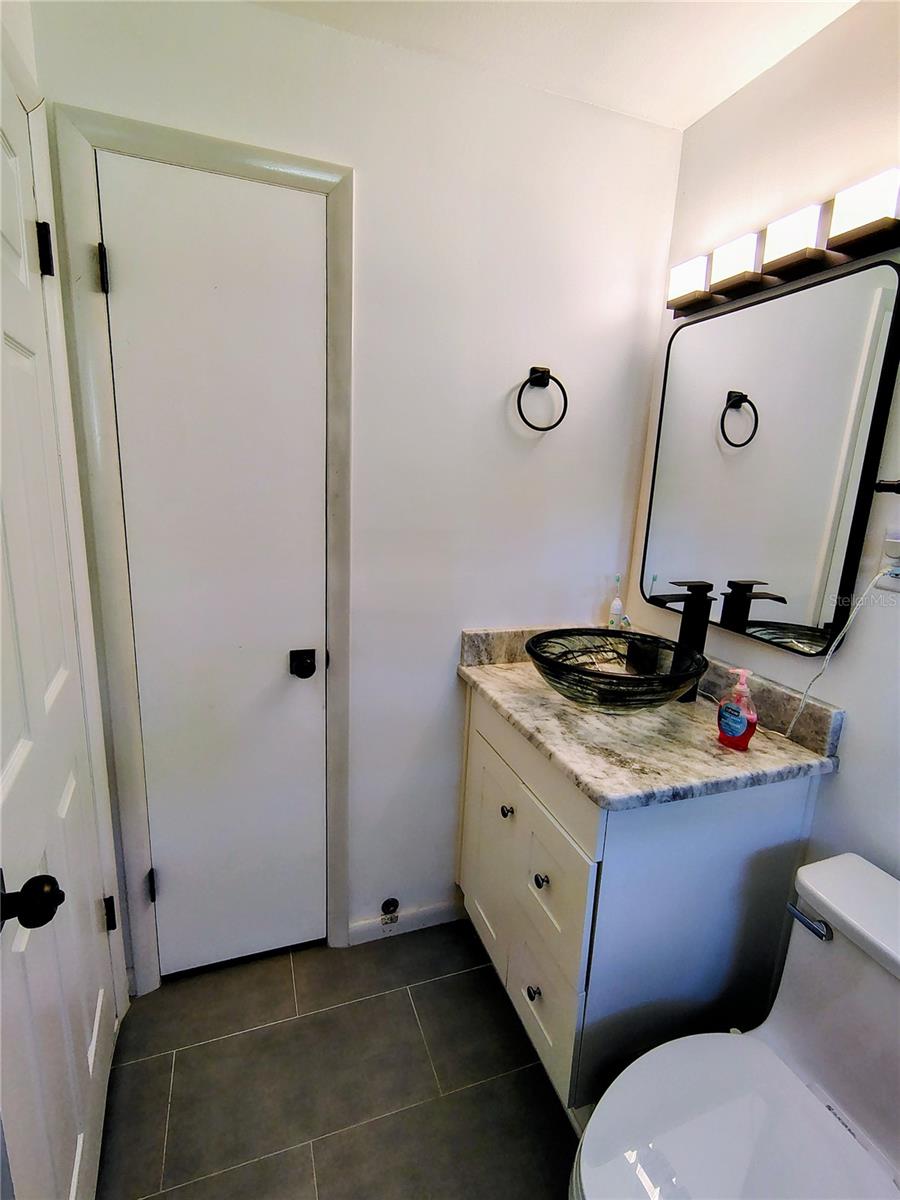 LAKE SHORE PARK - Residential