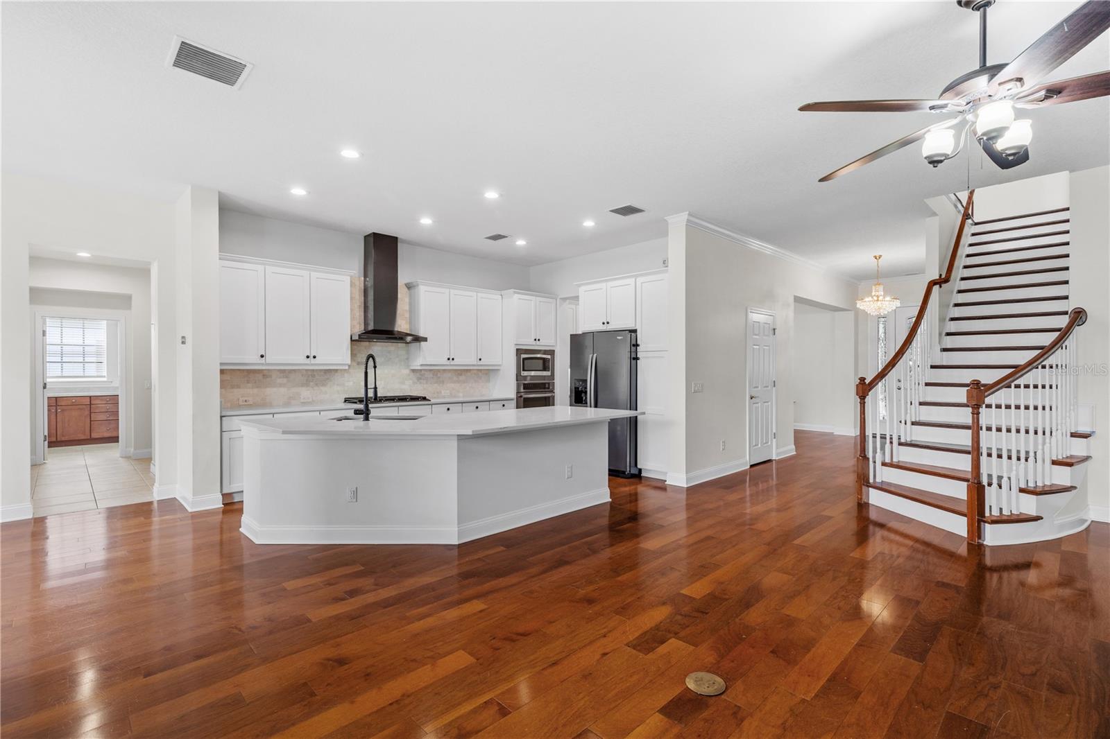 FISHHAWK RANCH TOWNCENTER PHAS - Residential