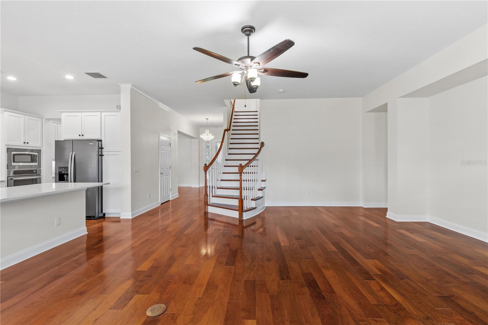 FISHHAWK RANCH TOWNCENTER PHAS - Residential