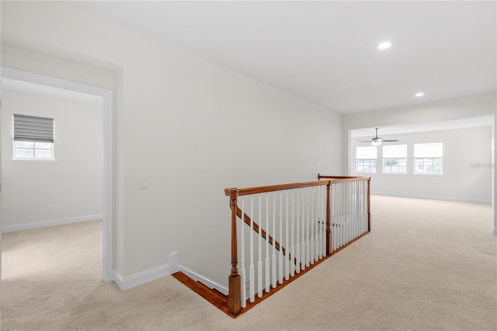 FISHHAWK RANCH TOWNCENTER PHAS - Residential