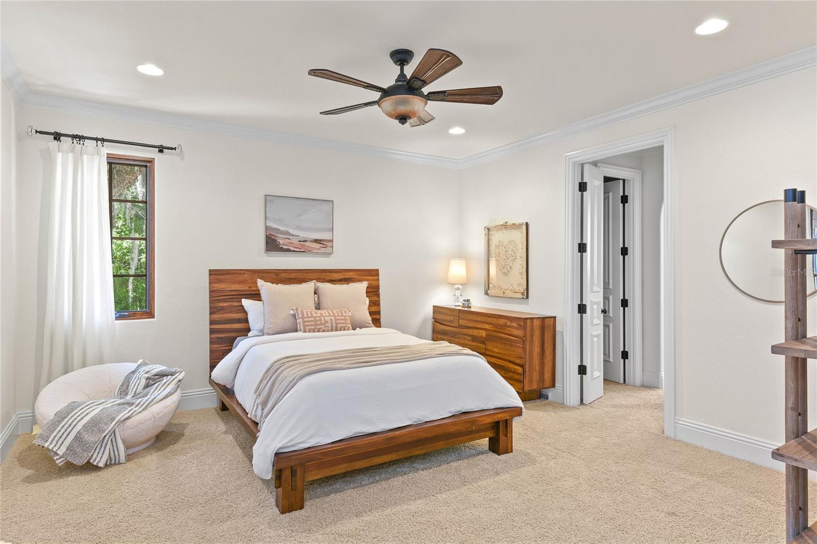 SYLVAN LAKE SHORES - Residential