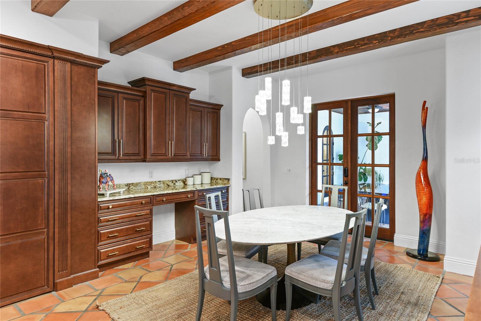 SYLVAN LAKE SHORES - Residential