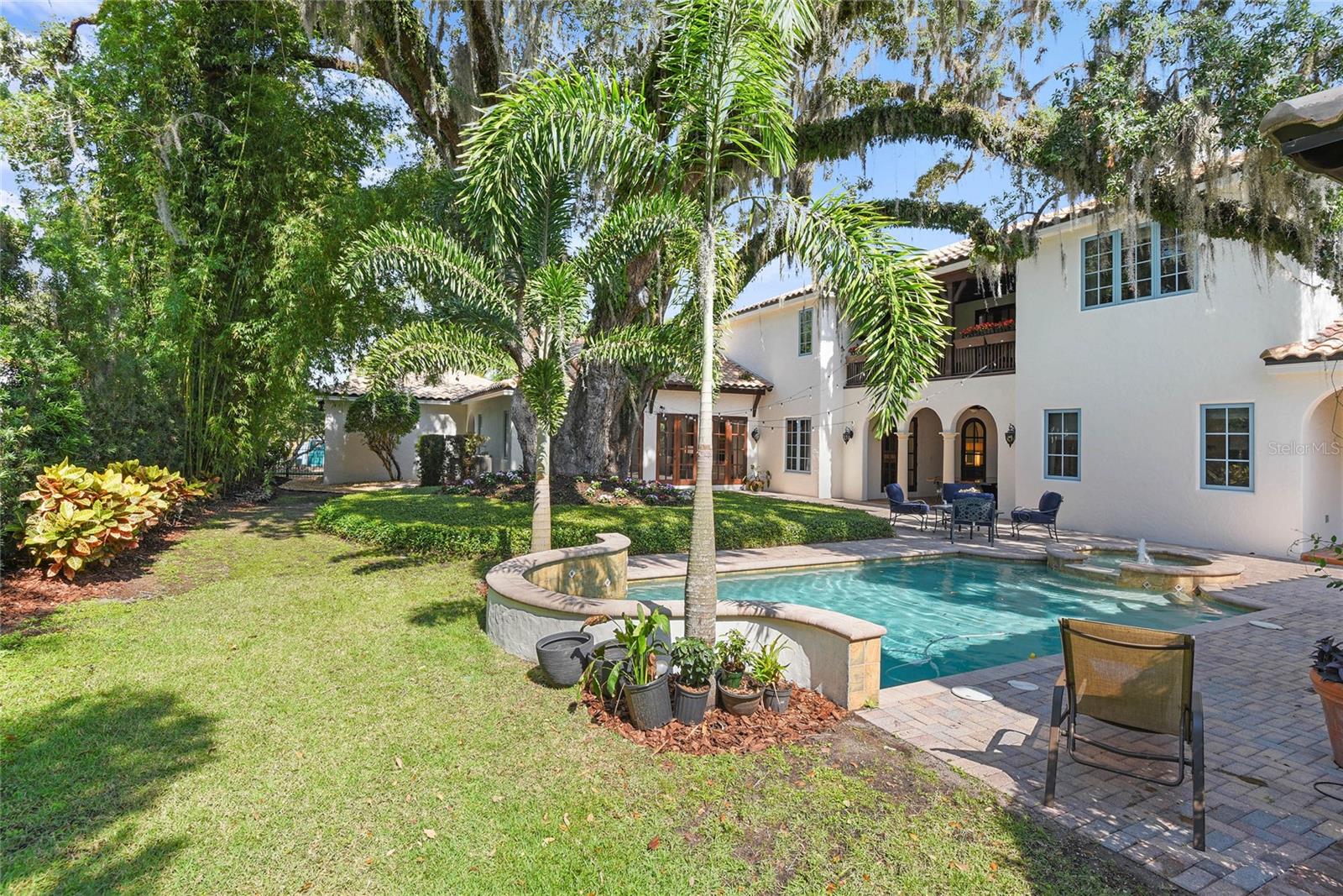 SYLVAN LAKE SHORES - Residential