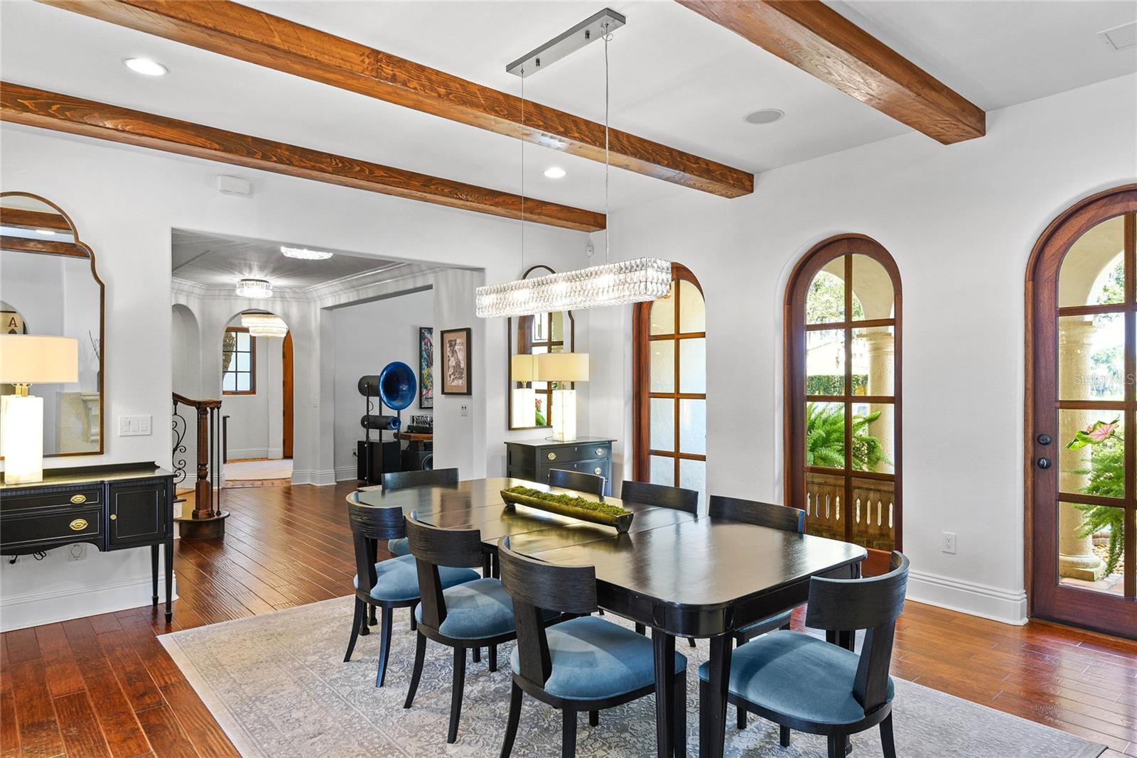 SYLVAN LAKE SHORES - Residential