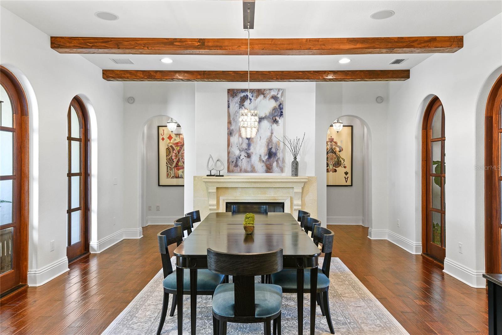 SYLVAN LAKE SHORES - Residential