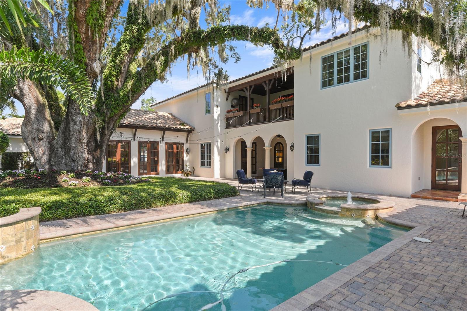 SYLVAN LAKE SHORES - Residential