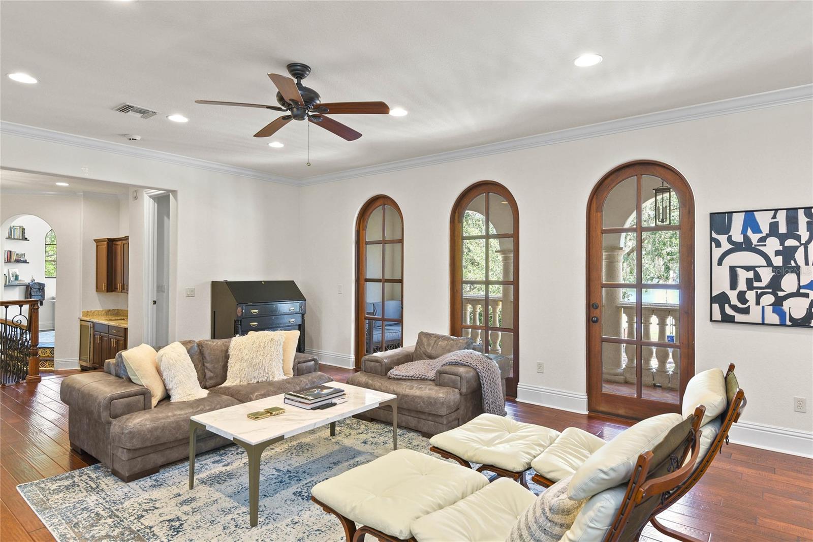 SYLVAN LAKE SHORES - Residential