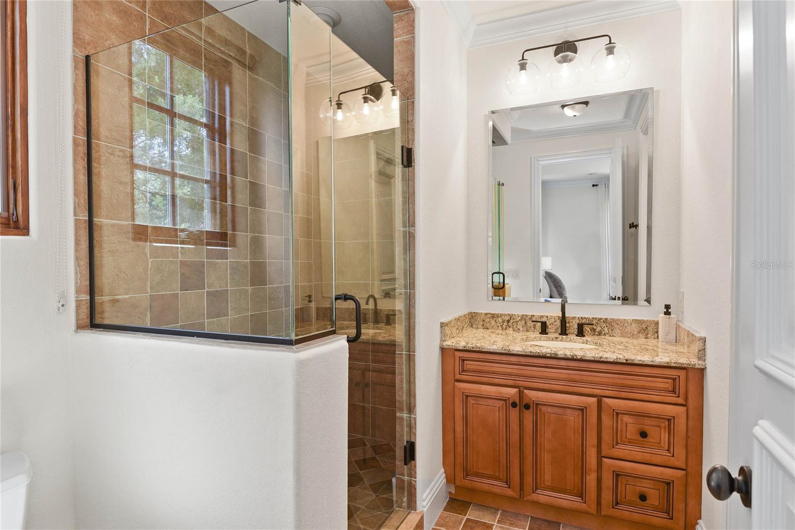 SYLVAN LAKE SHORES - Residential