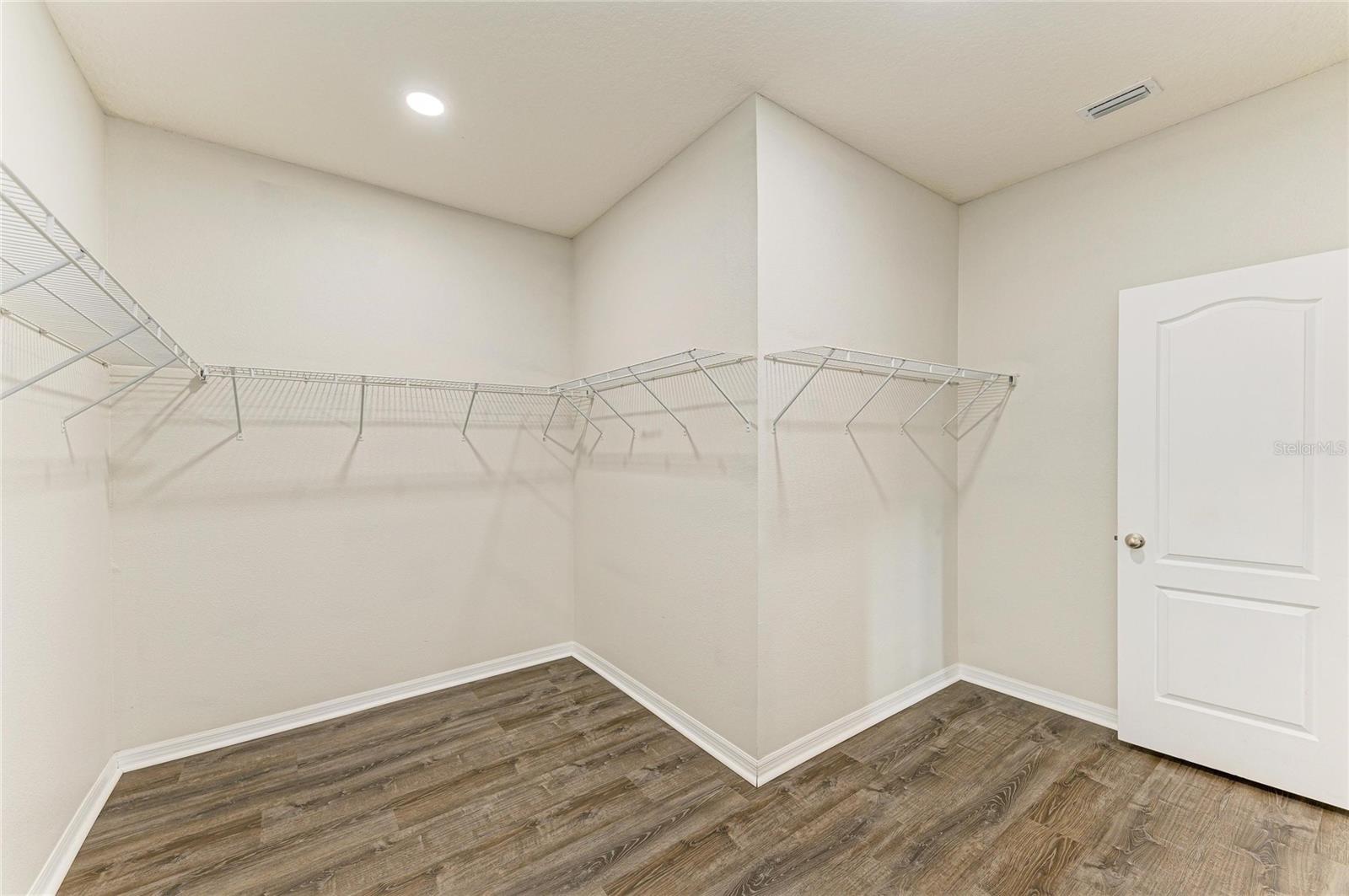 PROSPECT POINT - Residential