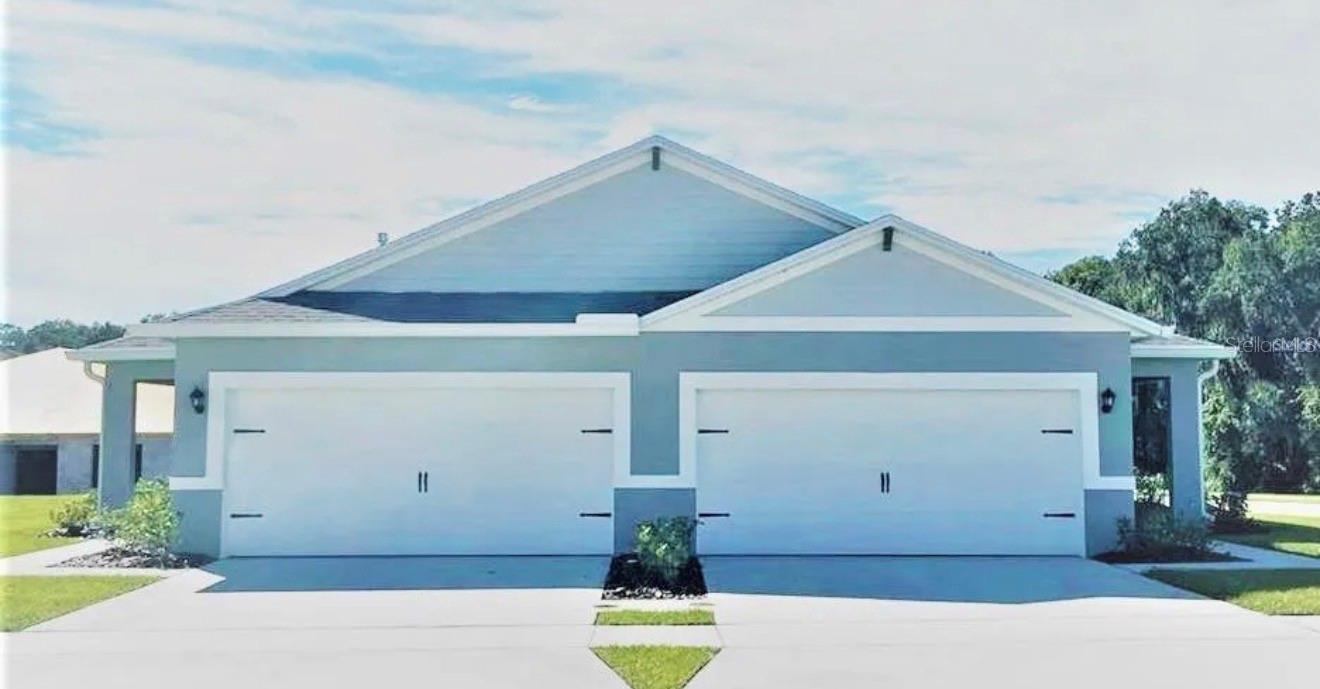 LAKE DENHAM ESTATES - Residential Lease