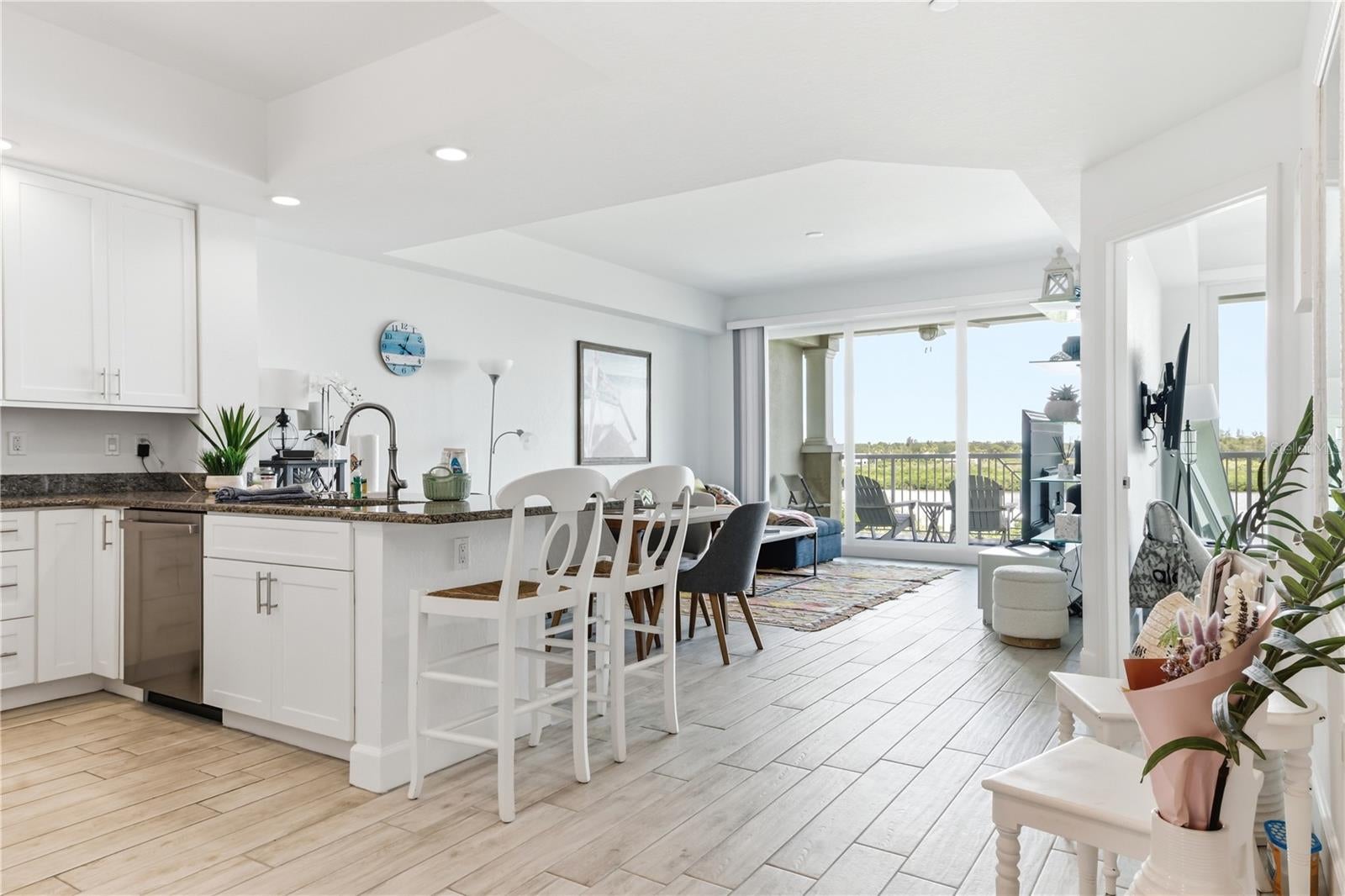 19519 GULF BOULEVARD 403