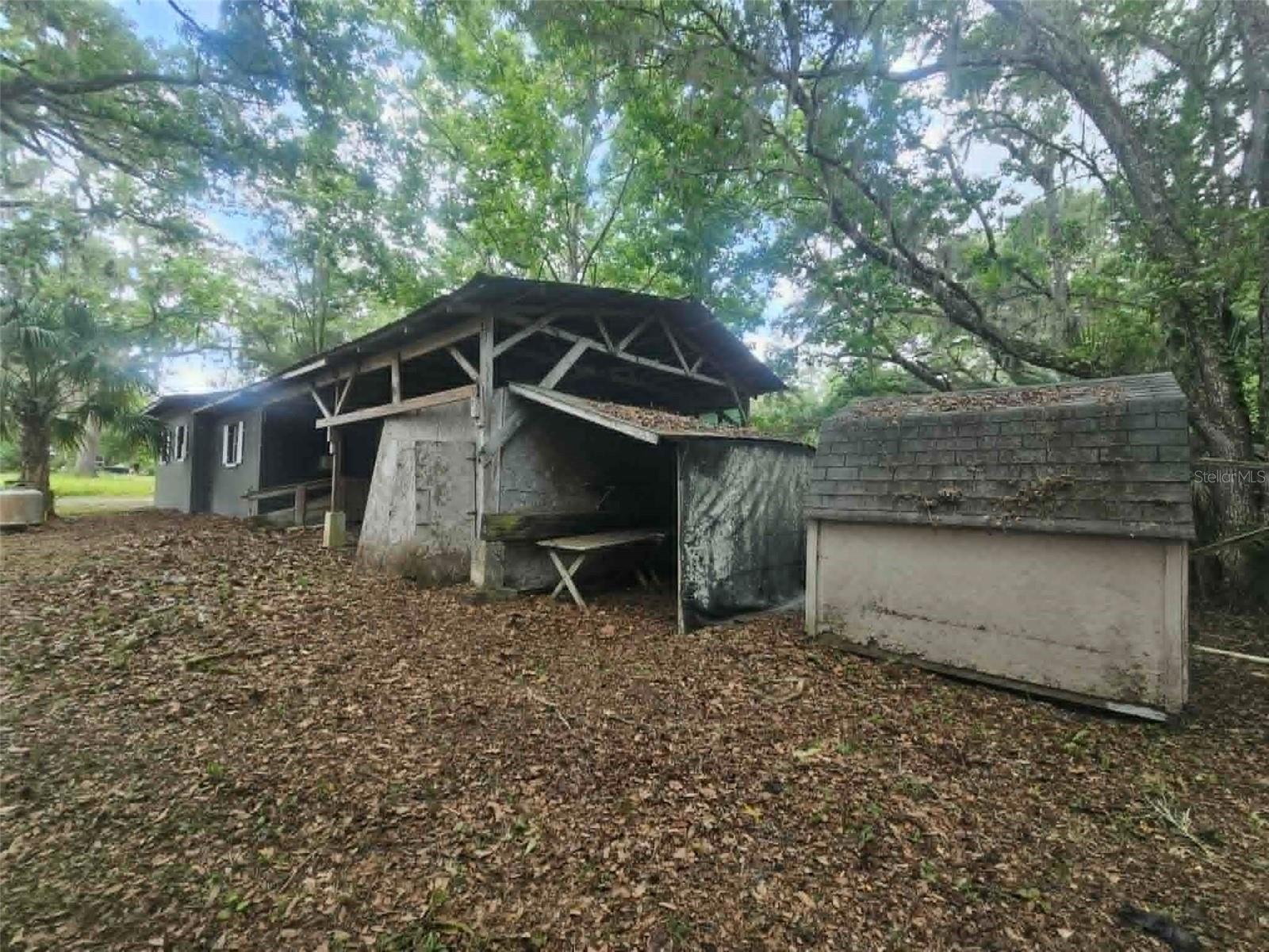 TOWN OF BROOKSVILLE - Residential