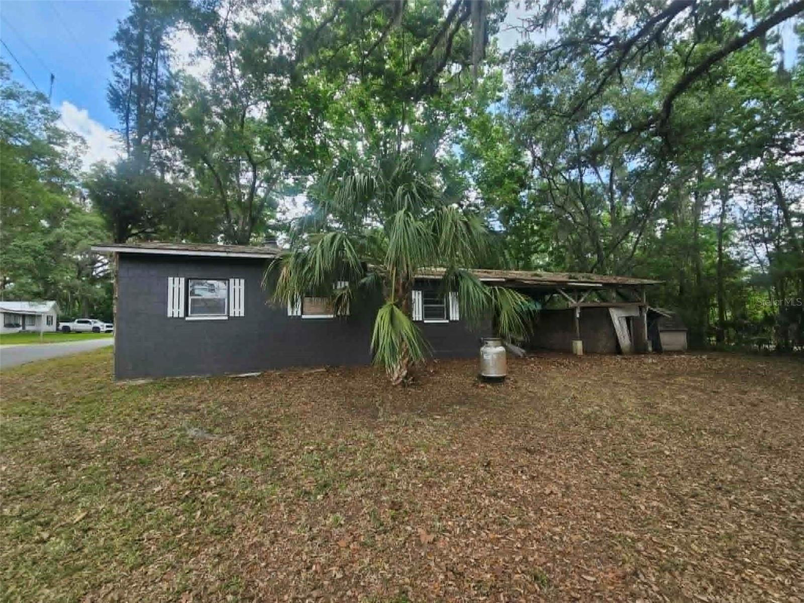 TOWN OF BROOKSVILLE - Residential