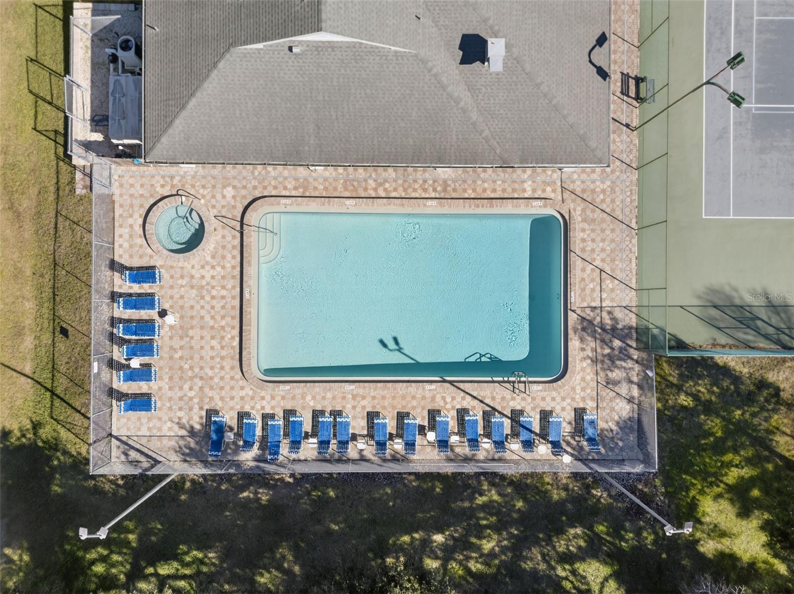 BROOKFIELD - Residential