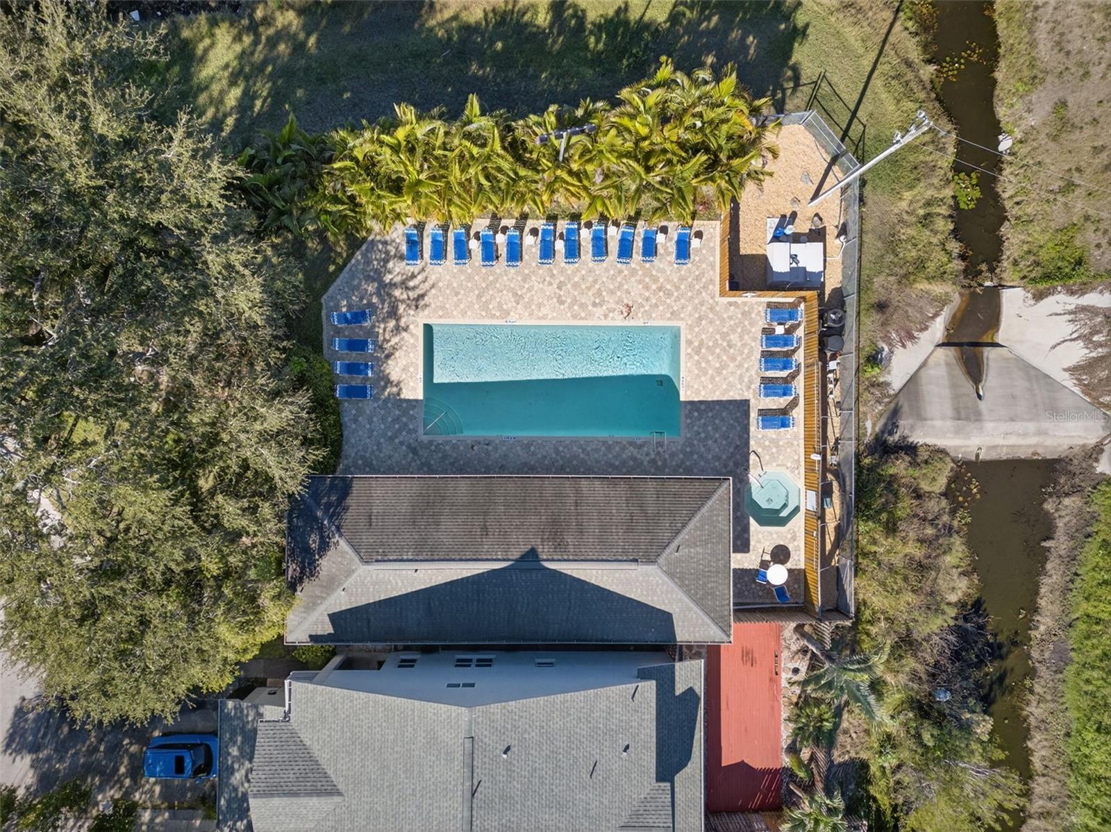 BROOKFIELD - Residential