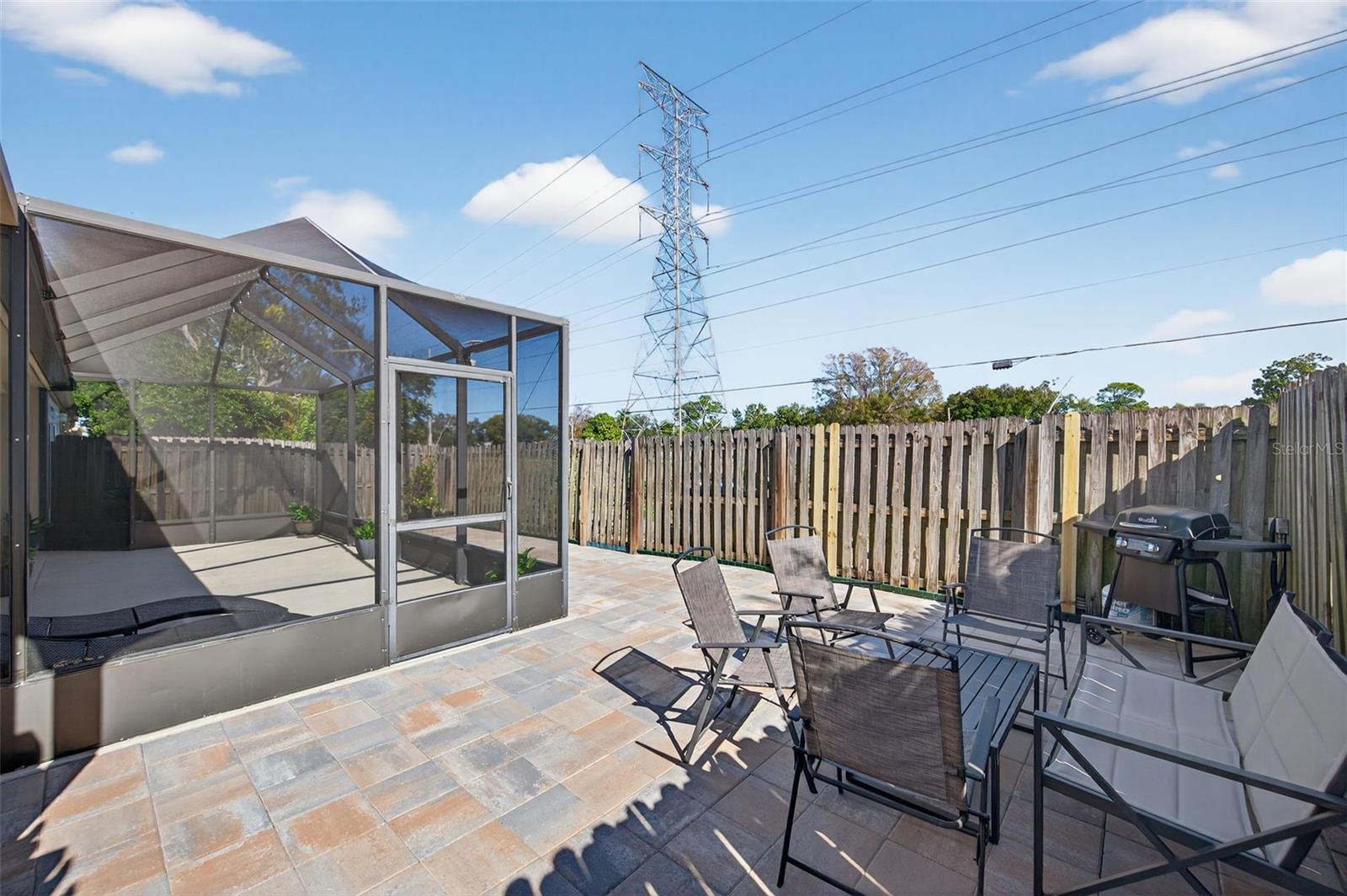 BROOKFIELD - Residential