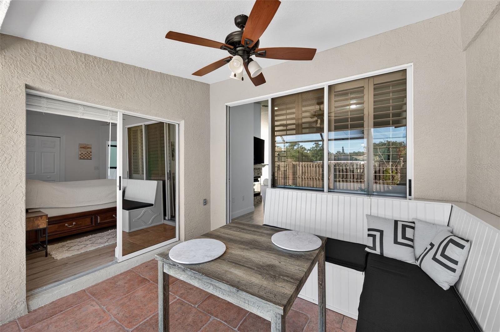 BROOKFIELD - Residential