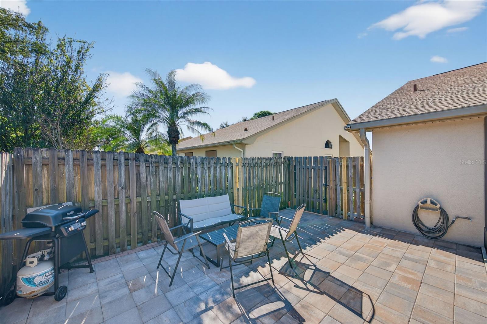 BROOKFIELD - Residential