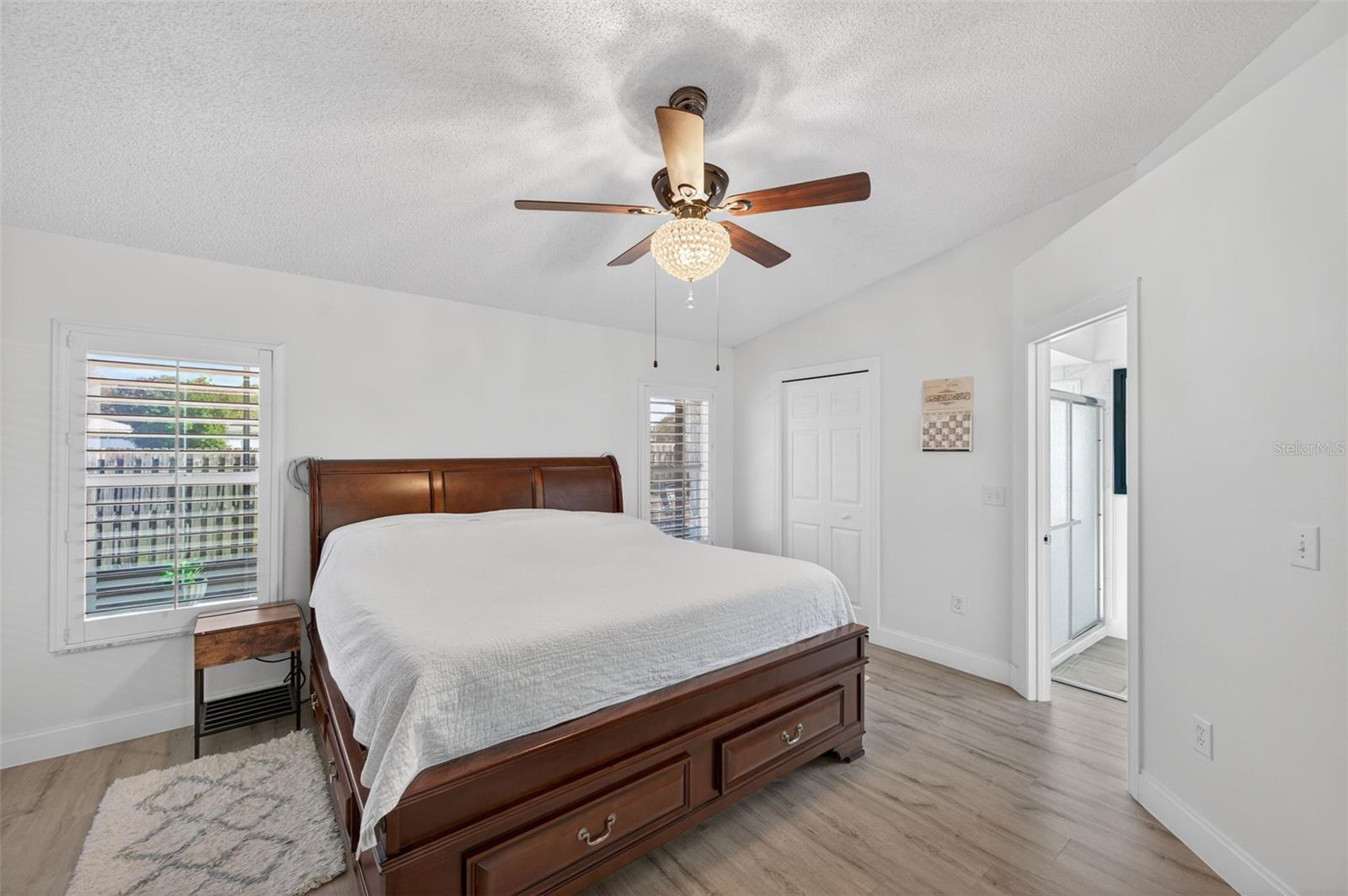 BROOKFIELD - Residential