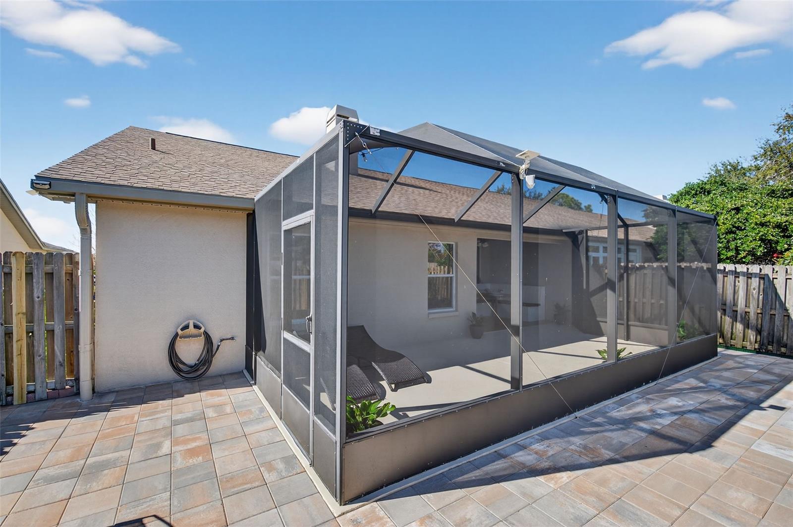 BROOKFIELD - Residential