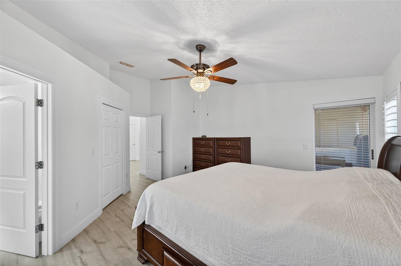 BROOKFIELD - Residential