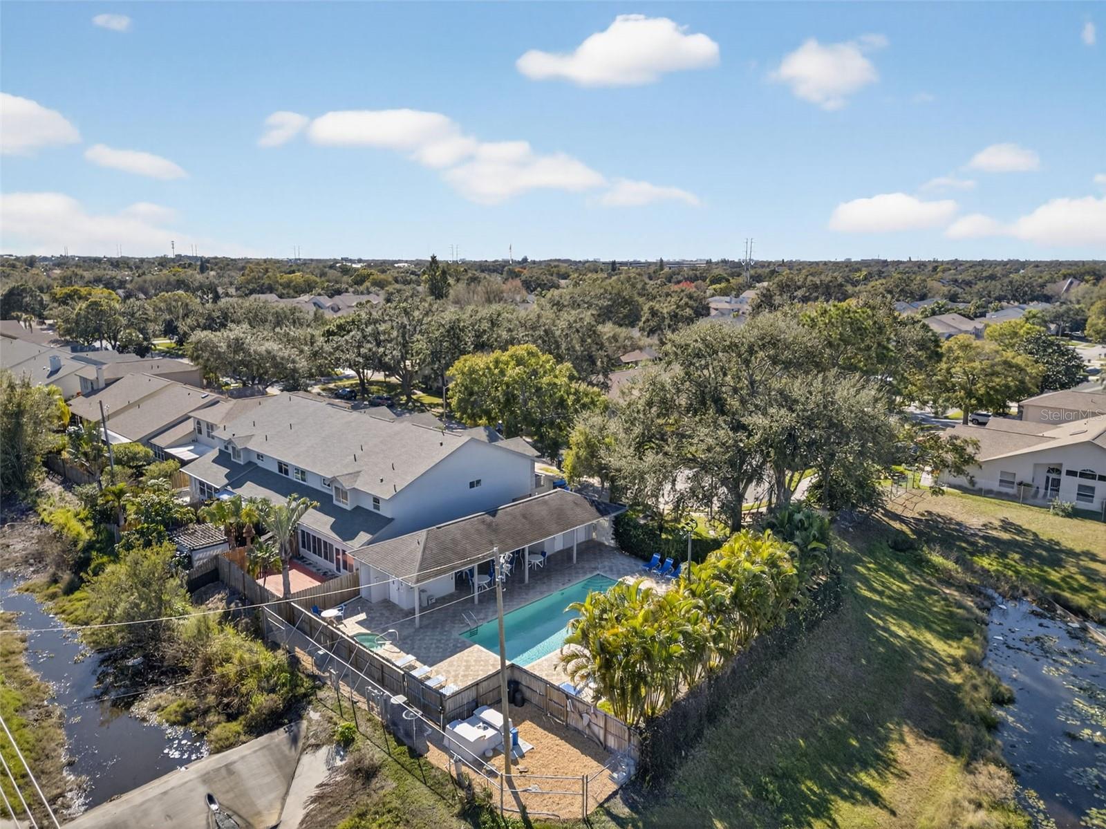 BROOKFIELD - Residential