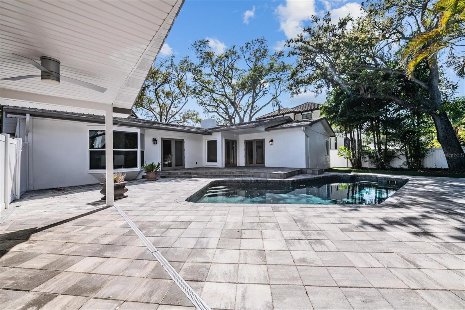 BEACH PARK - Residential