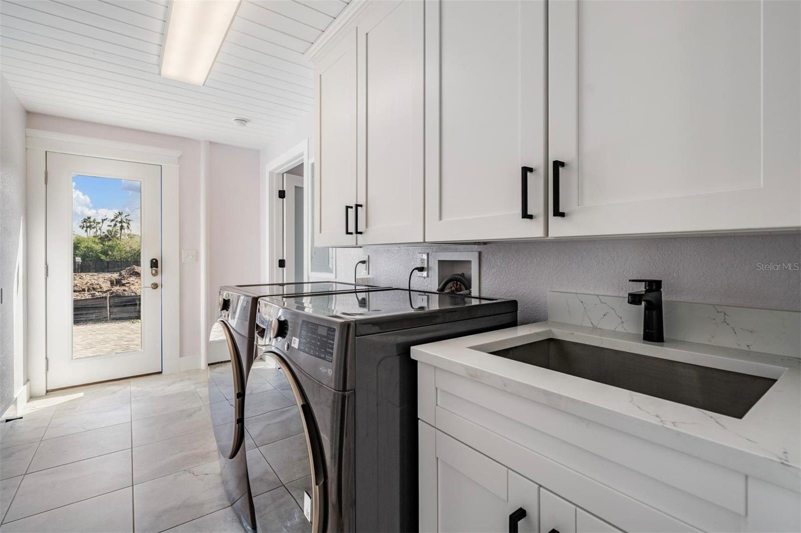 BEACH PARK - Residential