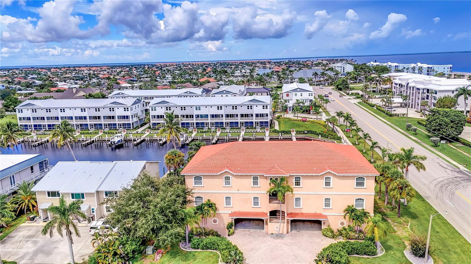 SIESTA COVE - Residential
