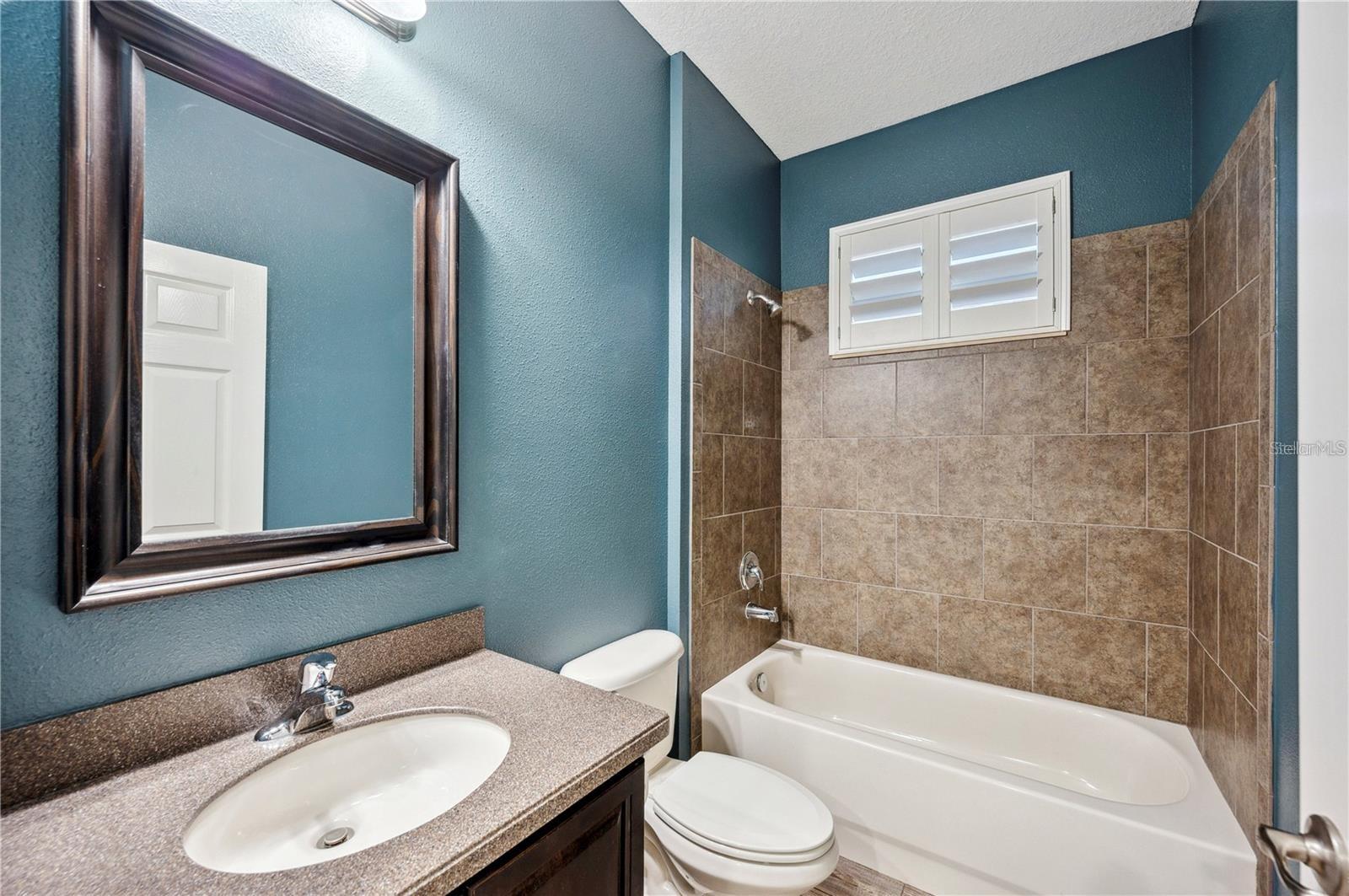 STONEGATE - Residential Lease