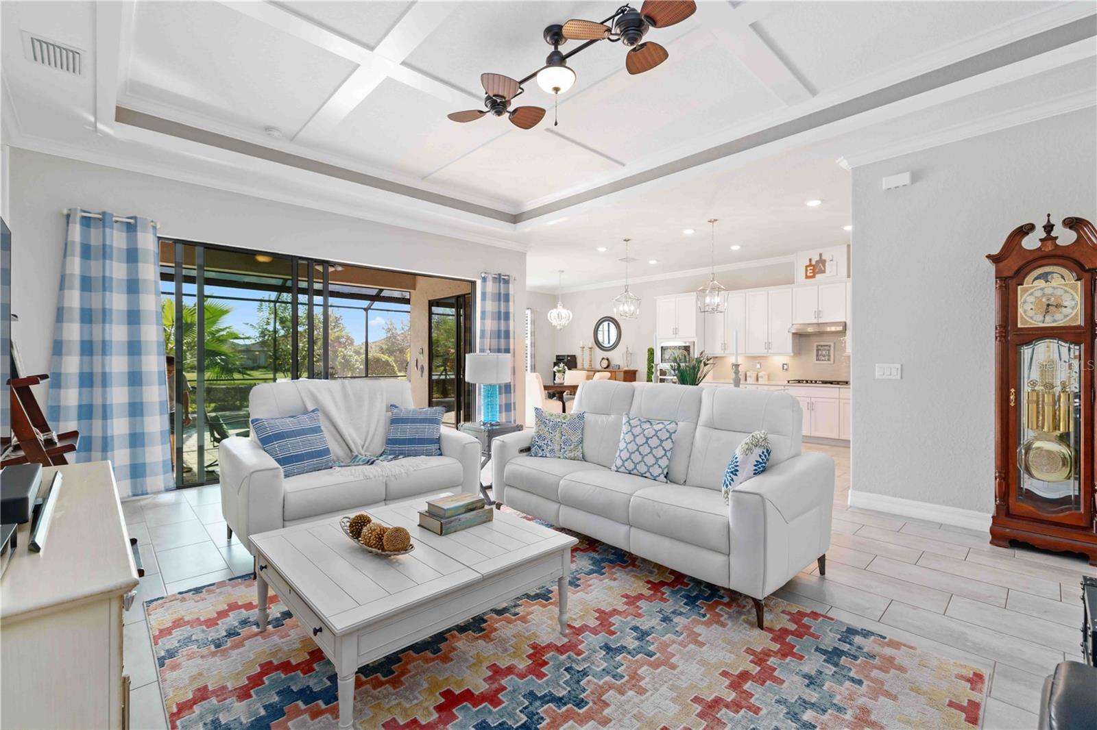 COUNTRY CLUB EAST AT LAKEWD RNCH YY1-4 - Residential