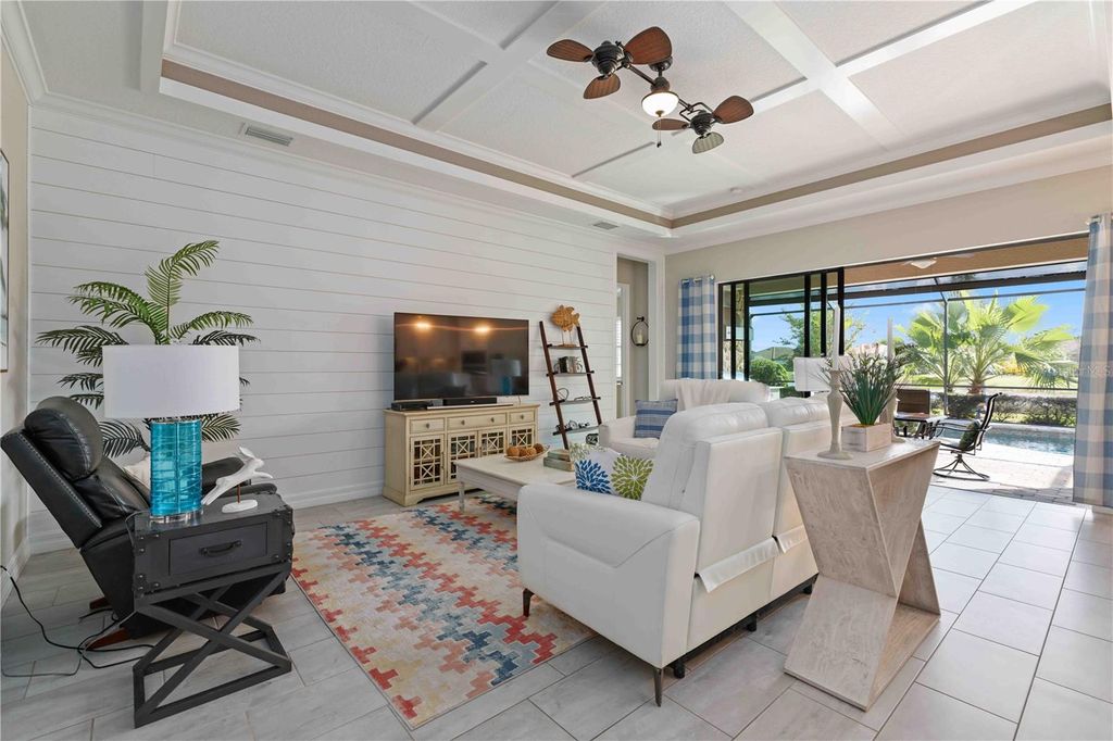 Photo of 7131 Whittlebury Trail, Bradenton, FL 34202 (MLS # A4669647)