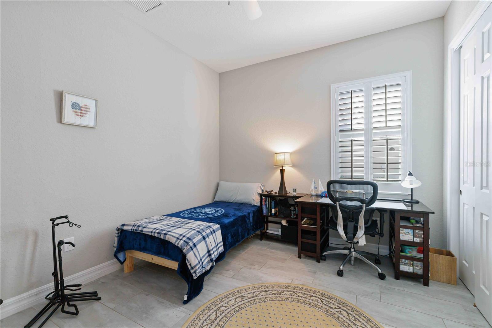 COUNTRY CLUB EAST AT LAKEWD RNCH YY1-4 - Residential