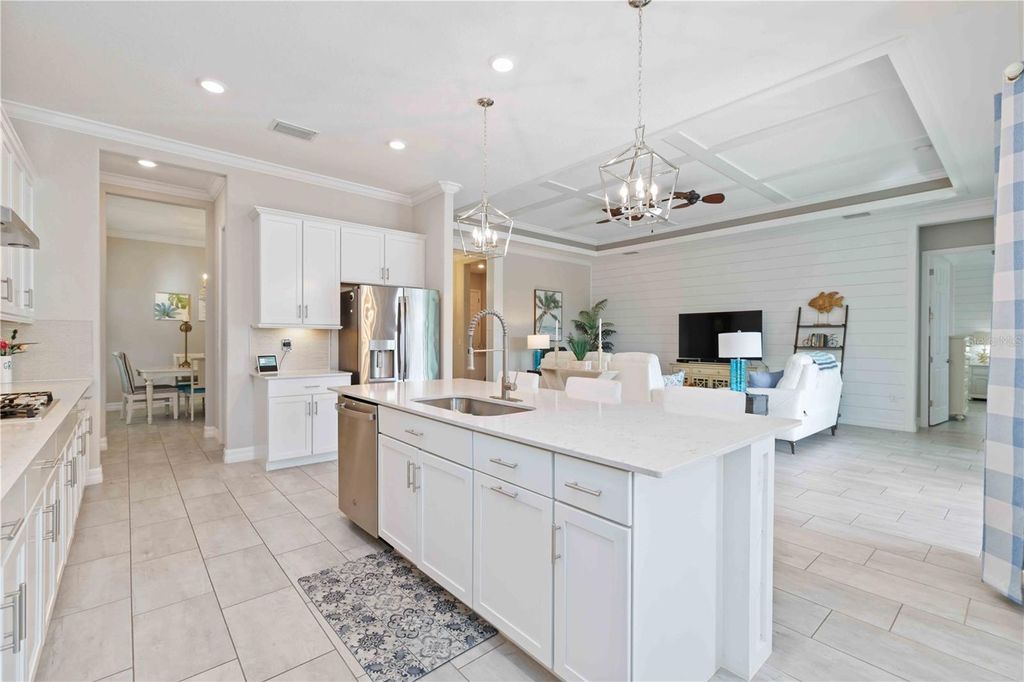 Photo of 7131 Whittlebury Trail, Bradenton, FL 34202 (MLS # A4669647)