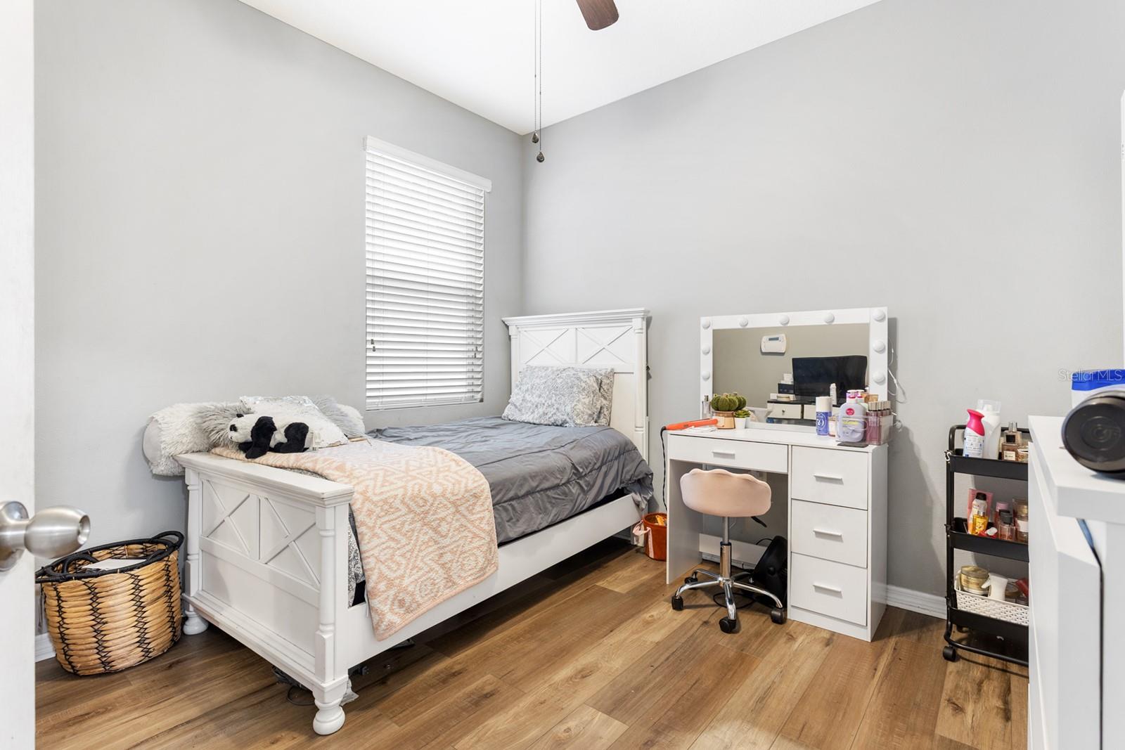 RIVERPLACE SUB - Residential