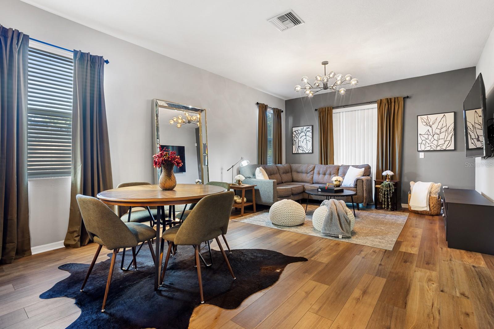 RIVERPLACE SUB - Residential