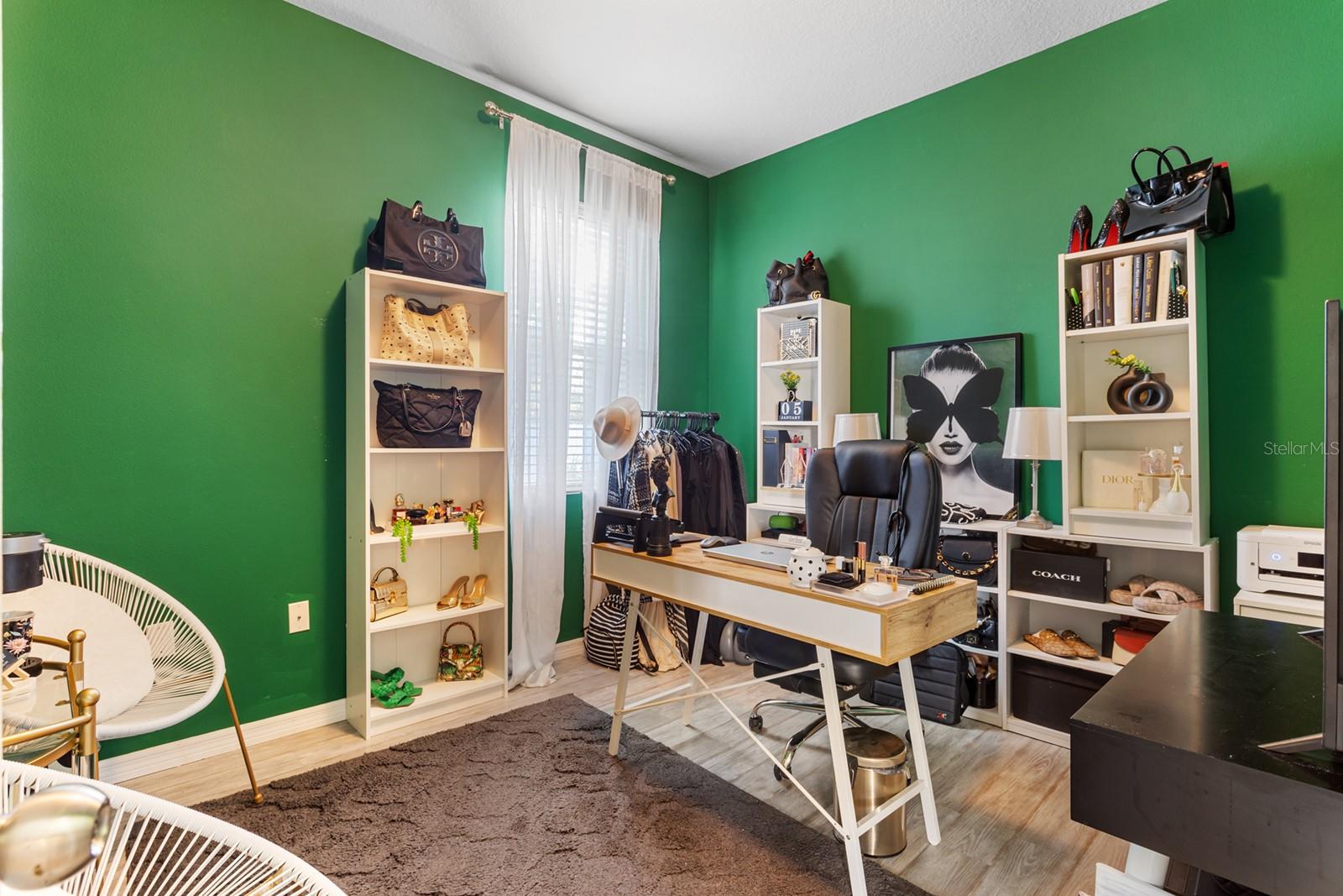 RIVERPLACE SUB - Residential