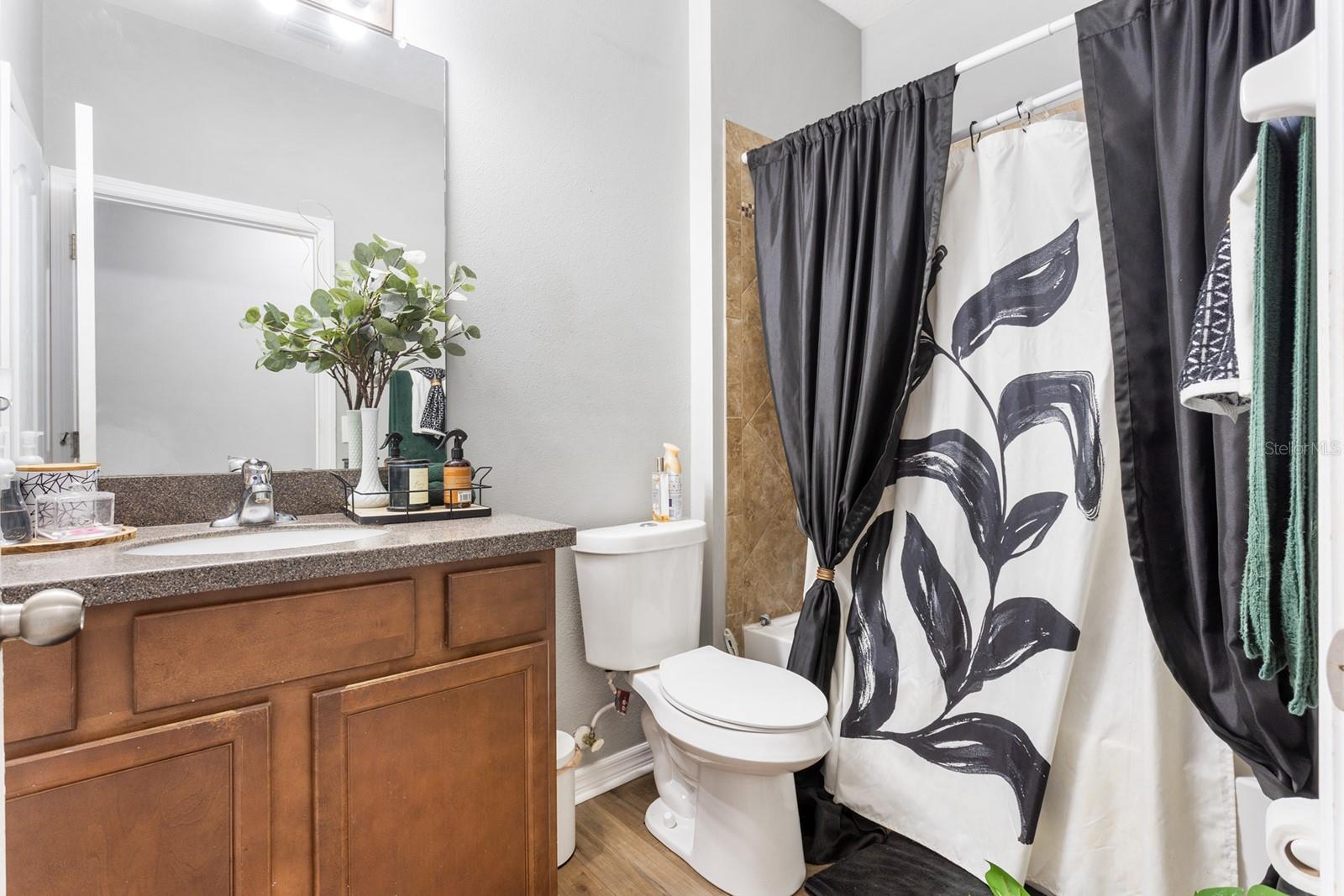 RIVERPLACE SUB - Residential