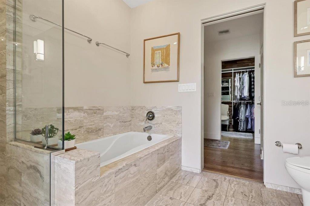 OYSTER BAY ESTATES - Residential