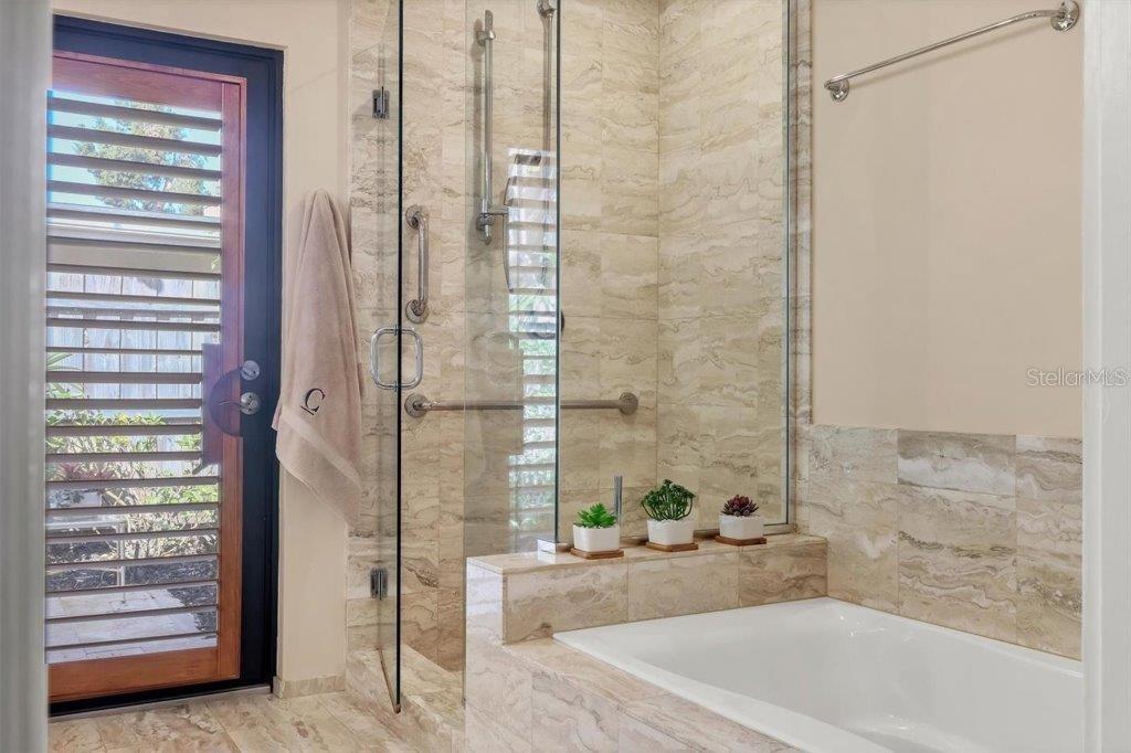 OYSTER BAY ESTATES - Residential