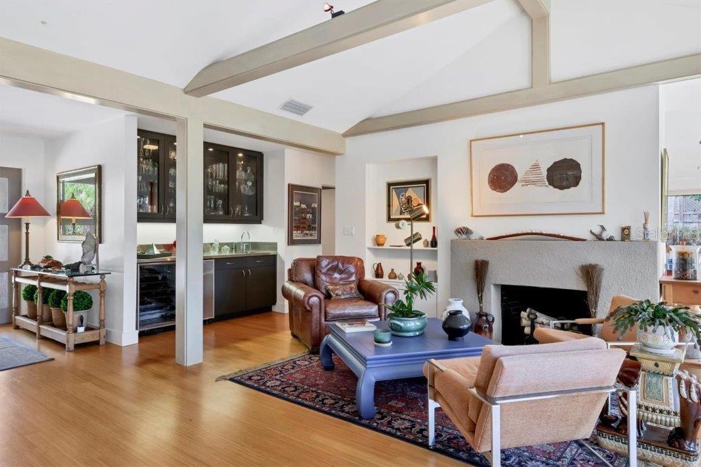 OYSTER BAY ESTATES - Residential