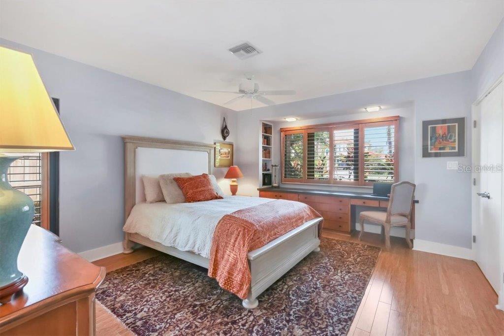 OYSTER BAY ESTATES - Residential