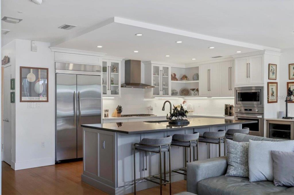 OYSTER BAY ESTATES - Residential