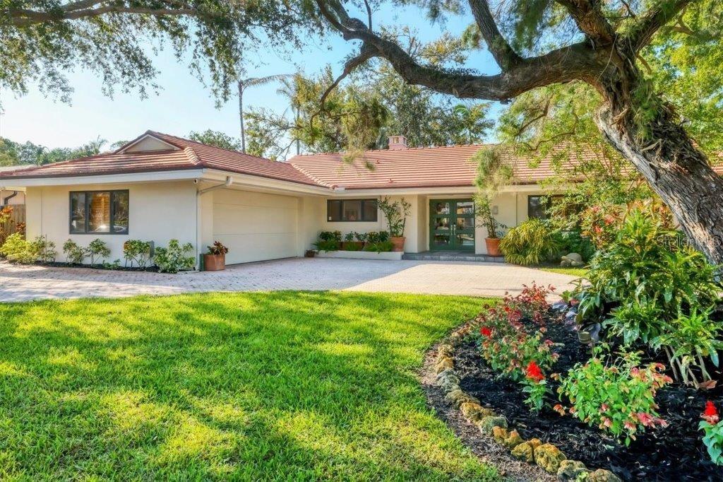 OYSTER BAY ESTATES - Residential